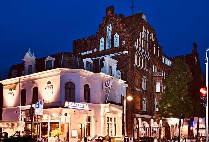 Hotel Excellent Lubeck Exterior photo